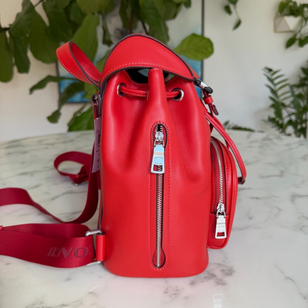 NWT Coach Pace Smooth Leather Backpack Miami Red / Silver CR100 Logo Straps - Picture 2 of 14